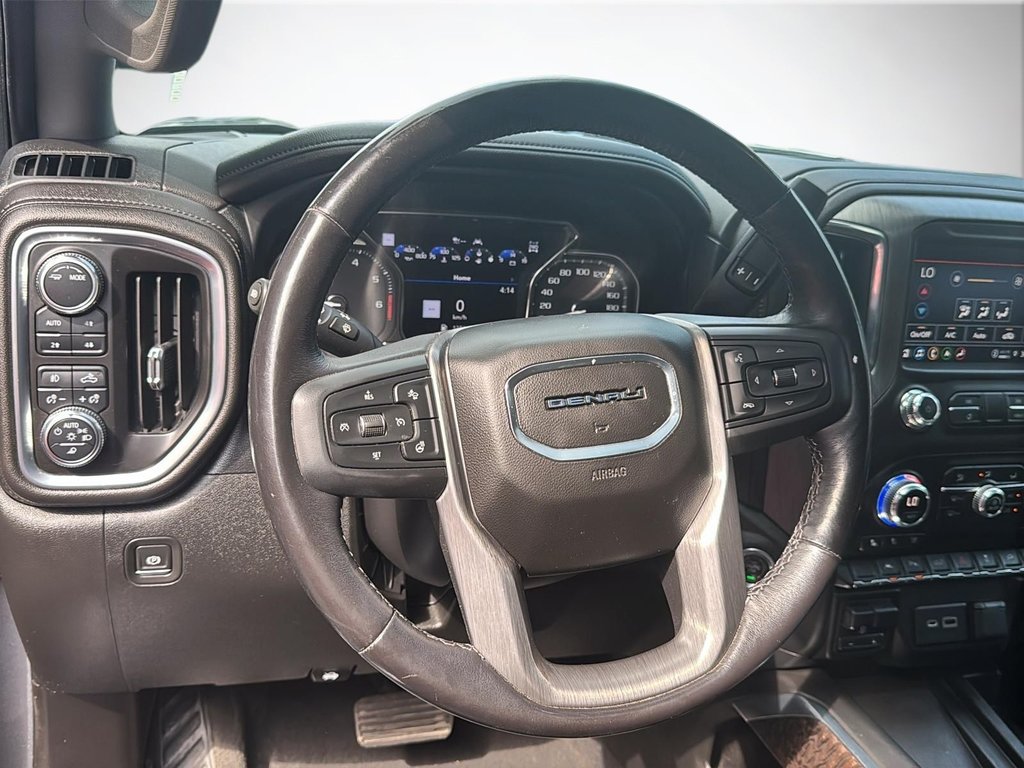 GMC Sierra 1500 Denali |  Leather | Roof | Cam | USB HtdWheel 2021 à Saint John, Nouveau-Brunswick - 14 - w1024h768px