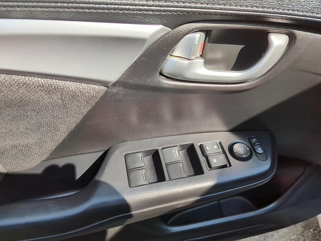 2013 Honda Civic Sdn in Antigonish, Nova Scotia - 12 - w1024h768px