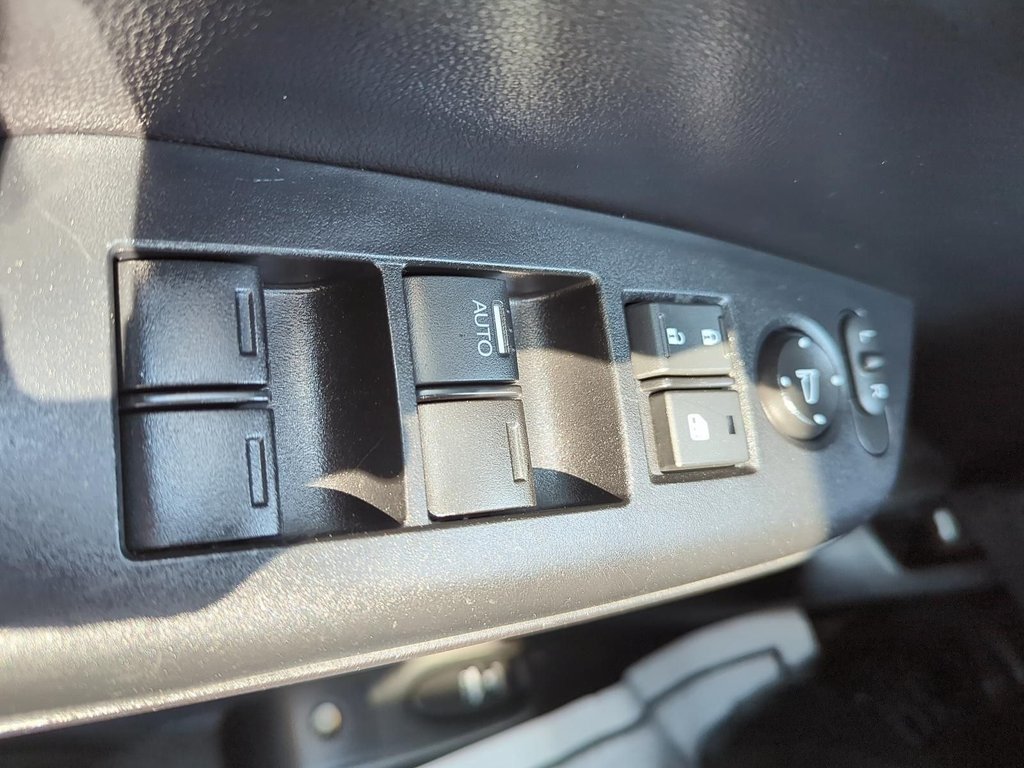 2013 Honda Civic Sdn in Antigonish, Nova Scotia - 34 - w1024h768px