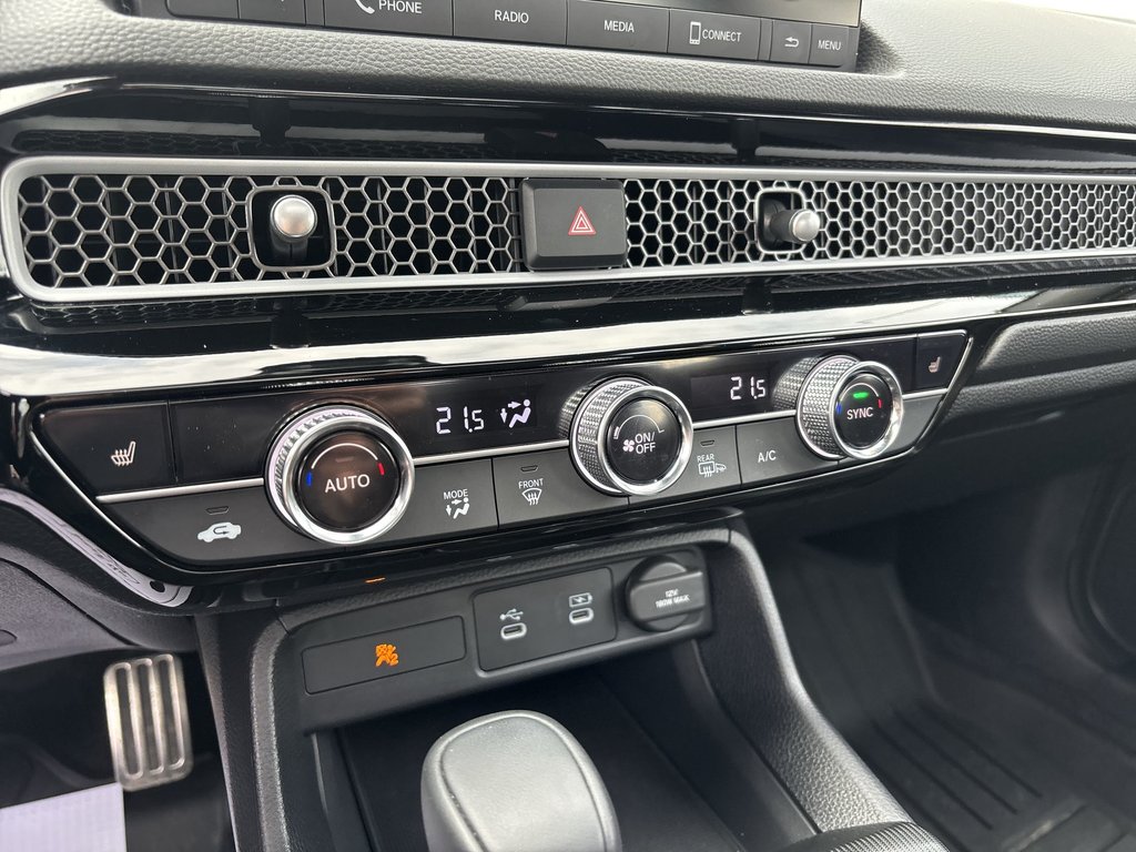 2025 Honda Civic Sedan Hybrid in Antigonish, Nova Scotia - 27 - w1024h768px