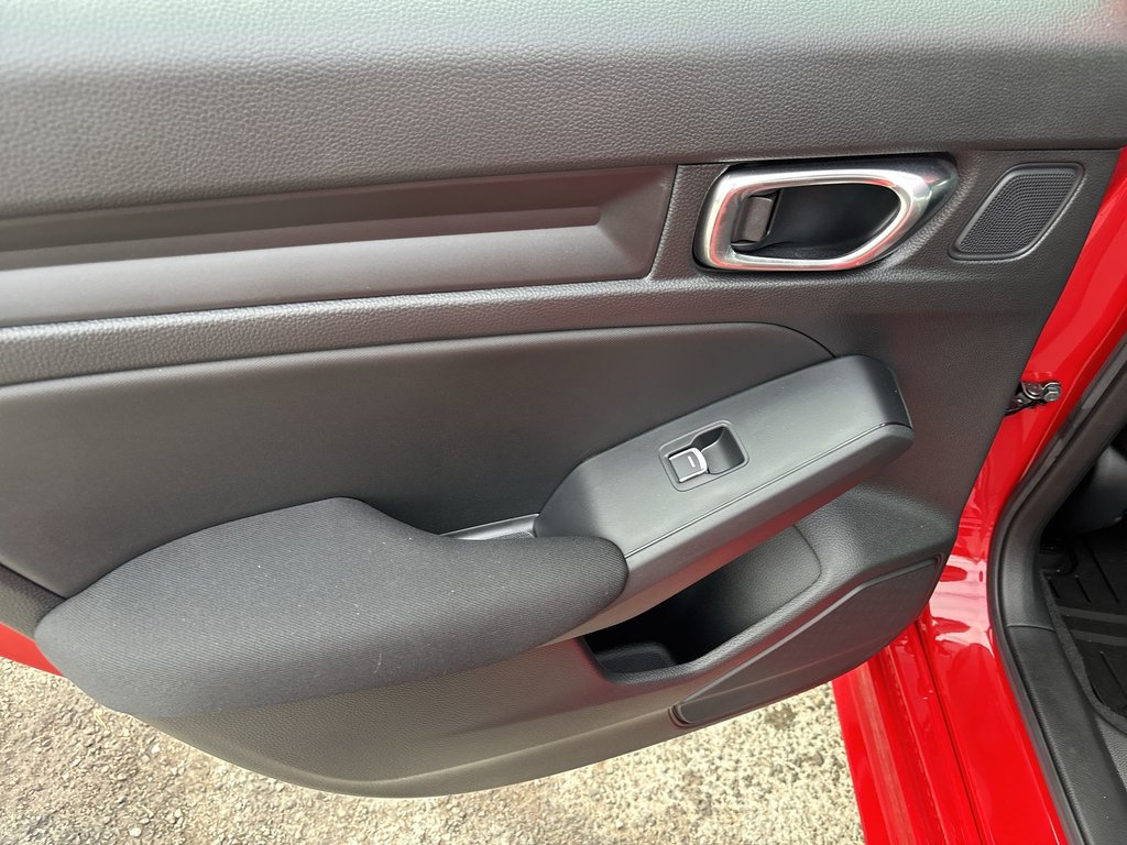 2025 Honda Civic Sedan Hybrid in Antigonish, Nova Scotia - 35 - w1024h768px