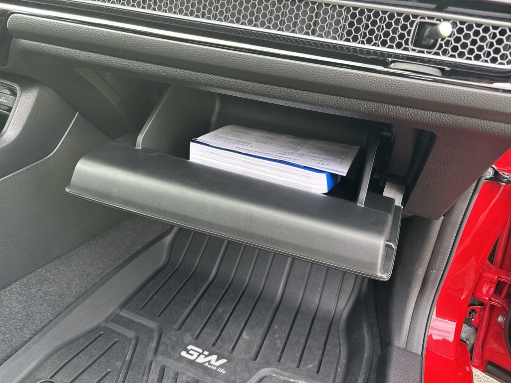 2025 Honda Civic Sedan Hybrid in Antigonish, Nova Scotia - 43 - w1024h768px