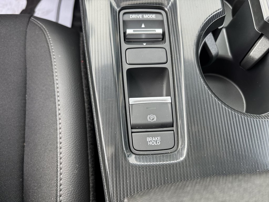 2025 Honda Civic Sedan Hybrid in Antigonish, Nova Scotia - 30 - w1024h768px