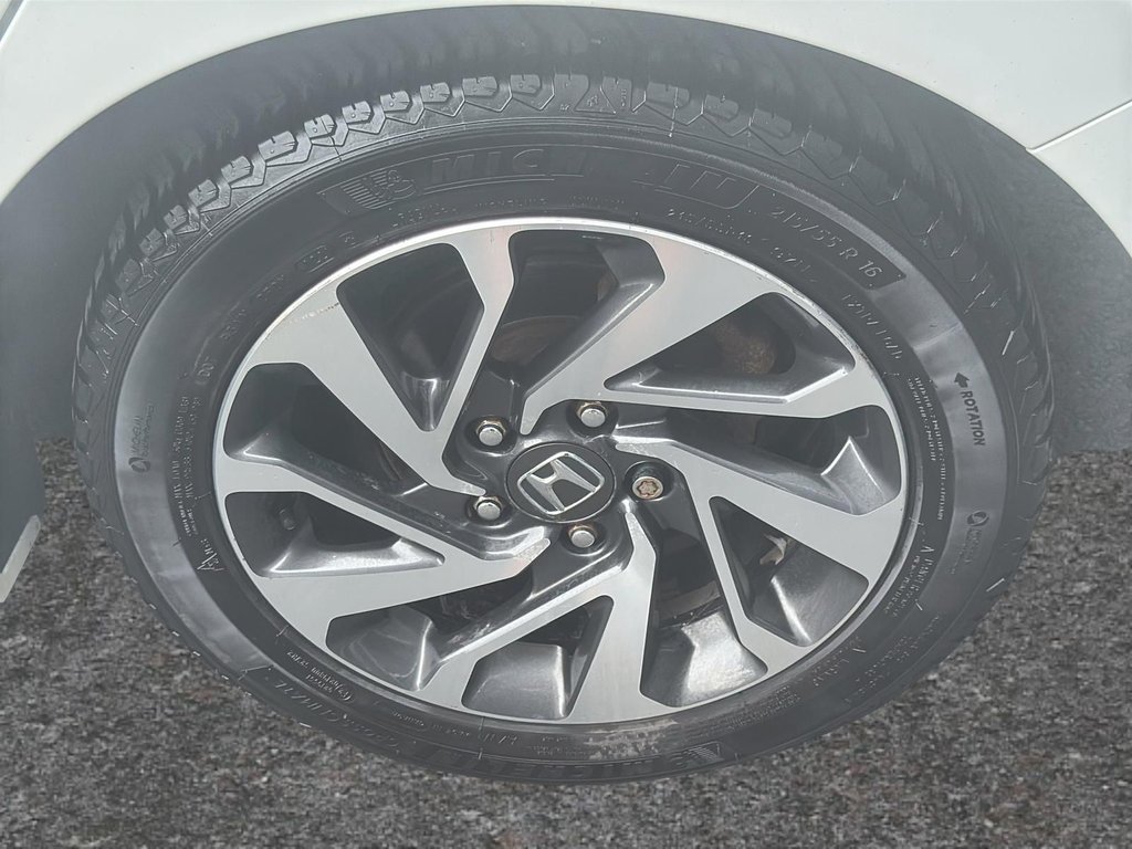 2019 Honda Civic Sedan EX | Roof | Cam | USB | HtdSeats | Bluetooth in Saint John, New Brunswick - 9 - w1024h768px