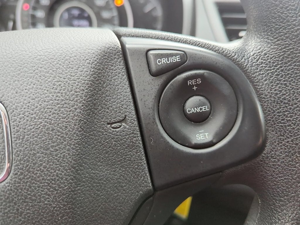 2014 Honda CR-V LX | Cam | USB | Bluetooth | Keyless | Cruise in Saint John, New Brunswick - 33 - w1024h768px