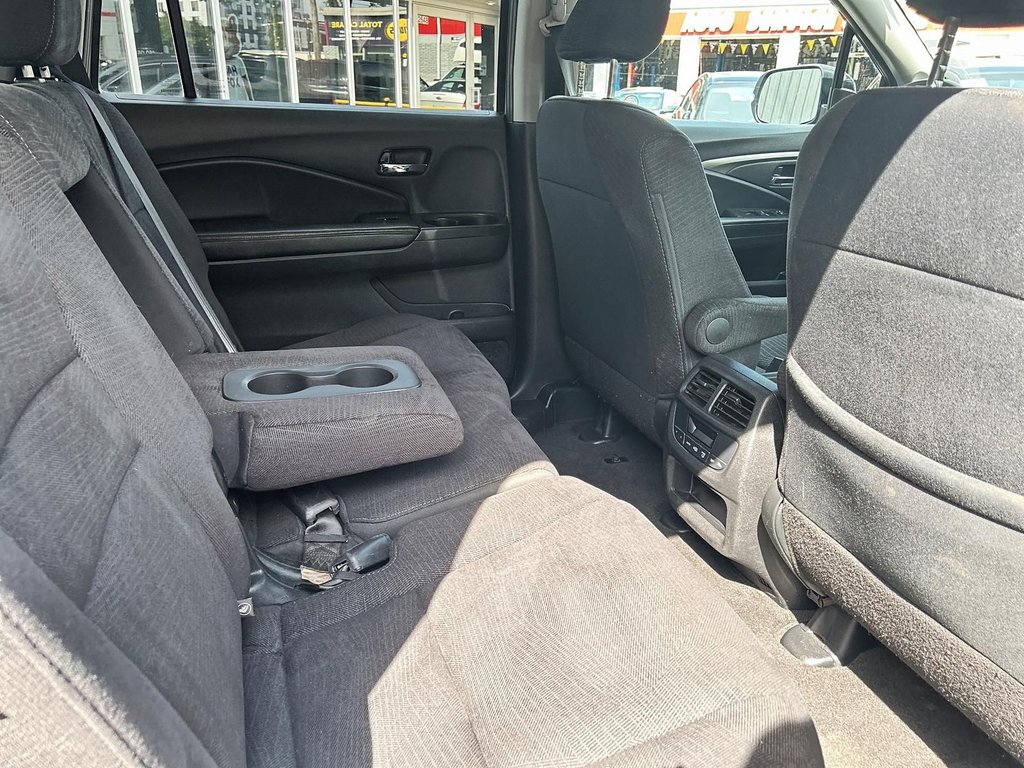 2018  Pilot LX | Cam | 8-Pass | USB | HtdSeat | AdaptiveCruise in Saint John, New Brunswick - 28 - w1024h768px