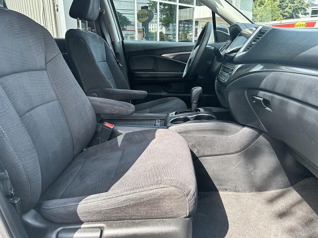 2018  Pilot LX | Cam | 8-Pass | USB | HtdSeat | AdaptiveCruise in Saint John, New Brunswick - 22 - w1024h768px