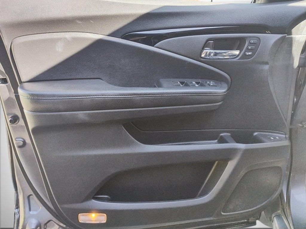 2020 Honda Pilot in Antigonish, Nova Scotia - 16 - w1024h768px
