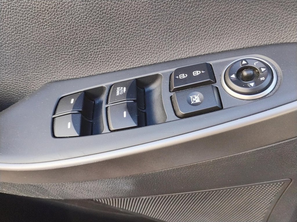 2016 Hyundai Elantra GT GL | USB | HtdSeats | Bluetooth | Cruise in Saint John, New Brunswick - 26 - w1024h768px