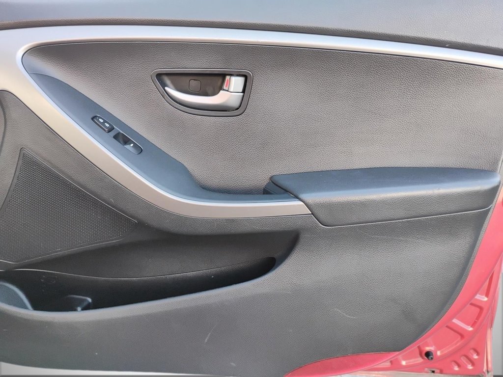 2016 Hyundai Elantra GT GL | USB | HtdSeats | Bluetooth | Cruise in Saint John, New Brunswick - 16 - w1024h768px