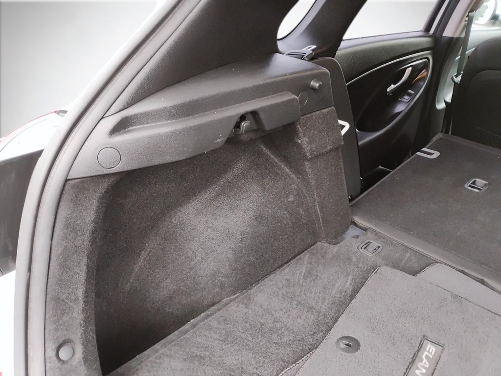 2020 Hyundai Elantra GT in Antigonish, Nova Scotia - 49 - w1024h768px