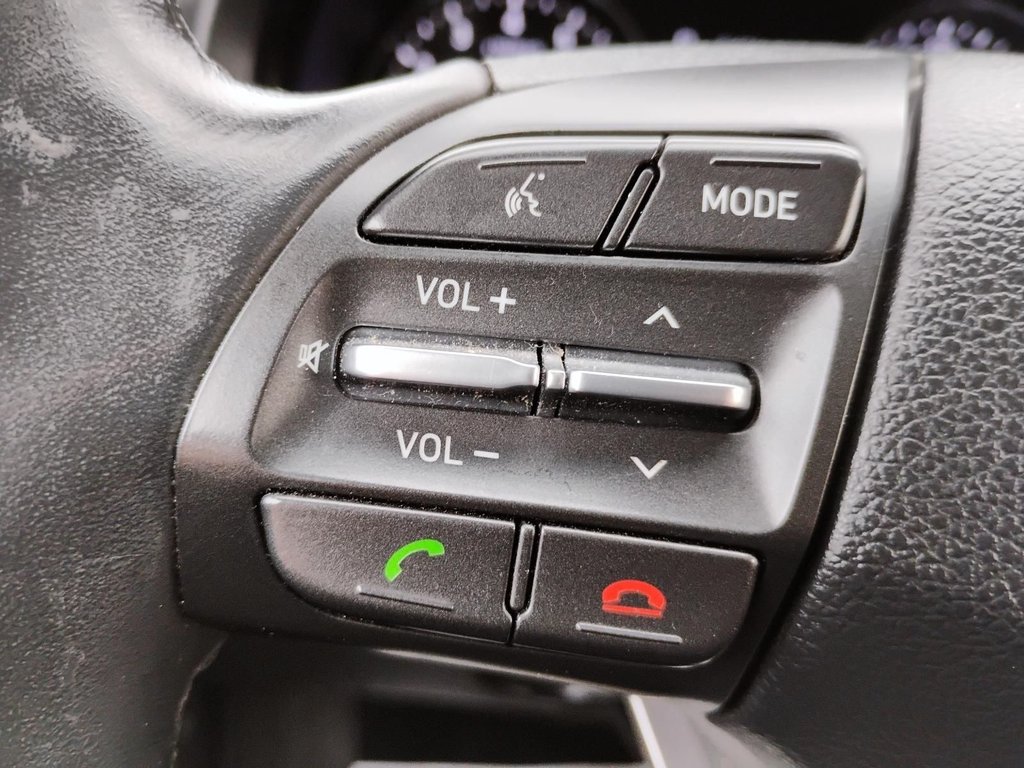 2020 Hyundai Elantra GT in Antigonish, Nova Scotia - 30 - w1024h768px