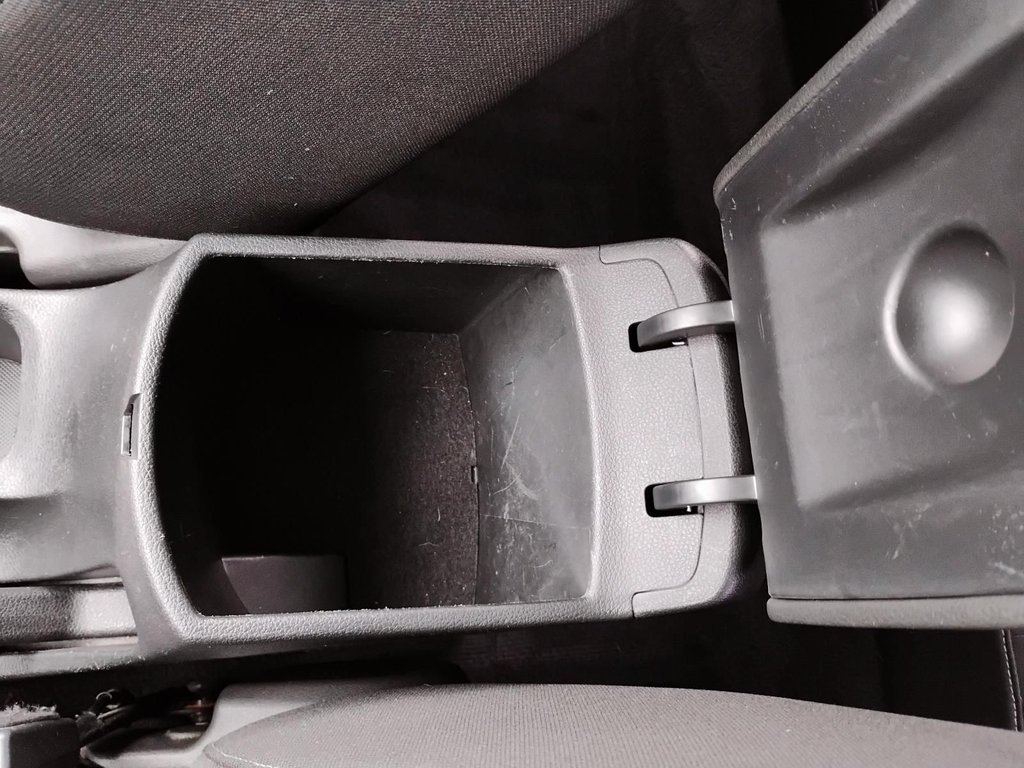 2020 Hyundai Elantra GT in Antigonish, Nova Scotia - 39 - w1024h768px