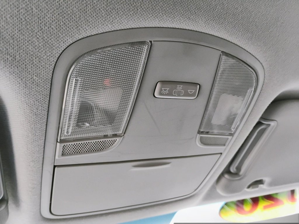 2020 Hyundai Elantra GT in Antigonish, Nova Scotia - 40 - w1024h768px