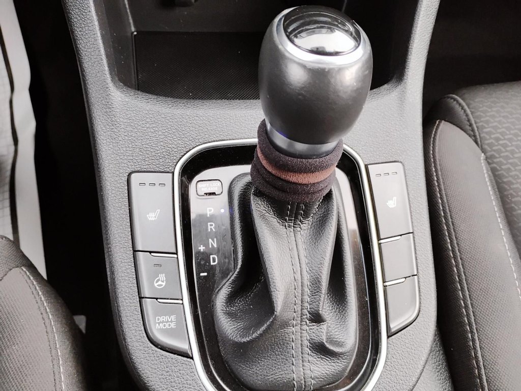 2020 Hyundai Elantra GT in Antigonish, Nova Scotia - 37 - w1024h768px