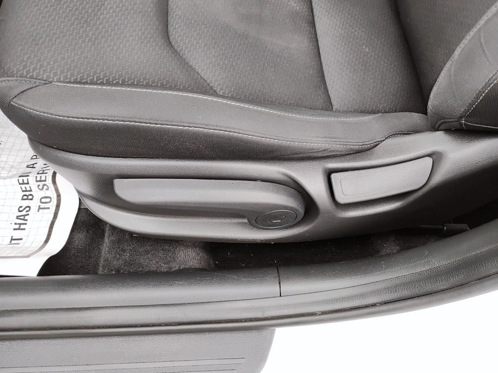 2020 Hyundai Elantra GT in Antigonish, Nova Scotia - 41 - w1024h768px