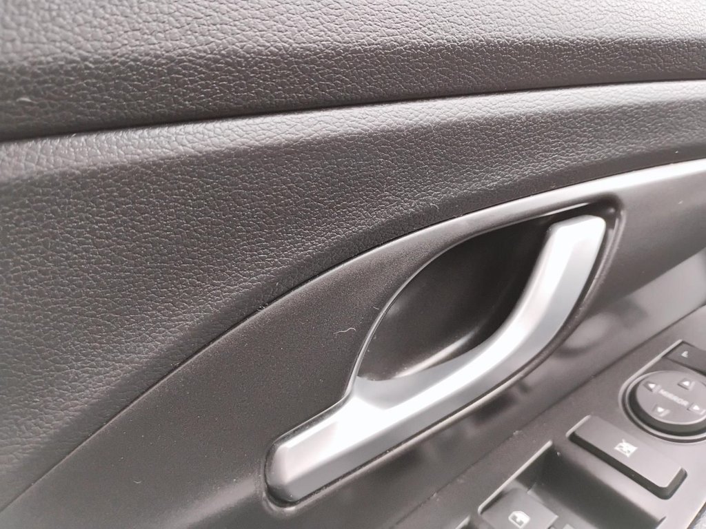 2020 Hyundai Elantra GT in Antigonish, Nova Scotia - 26 - w1024h768px