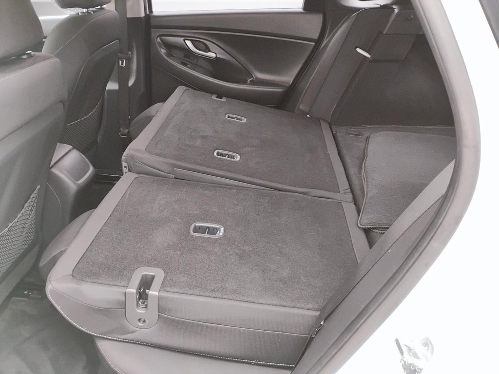 2020 Hyundai Elantra GT in Antigonish, Nova Scotia - 47 - w1024h768px