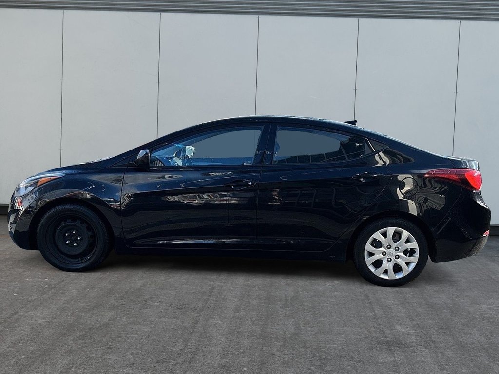 2016  Elantra GL | USB | HtdSeats | Bluetooth | Keyless | Cruise in Saint John, New Brunswick - 8 - w1024h768px