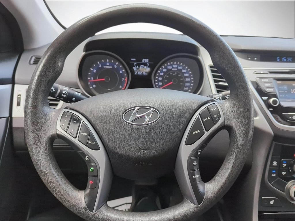2016 Hyundai Elantra Sport Appearance | Cam | USB | HtdSeats |Bluetooth in Saint John, New Brunswick - 13 - w1024h768px