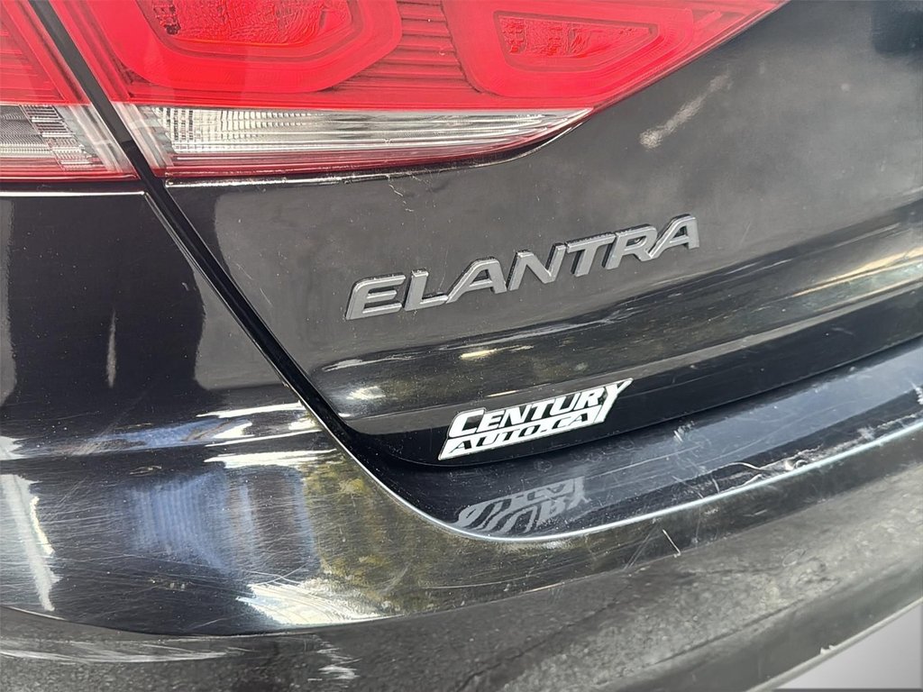 2018 Hyundai Elantra Limited | Leather | Cam | USB | HtdSeats in Saint John, New Brunswick - 42 - w1024h768px