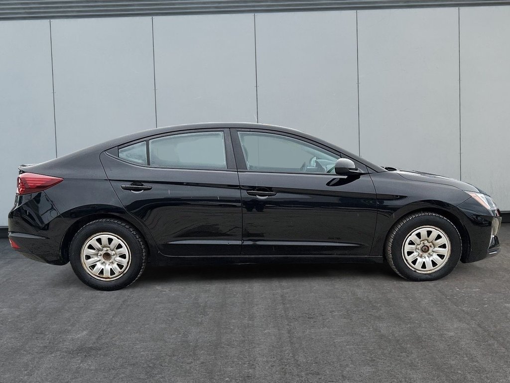 2019 Hyundai Elantra Essential | 6-Spd | Cam | USB | HtdSeats | Keyless in Saint John, New Brunswick - 4 - w1024h768px