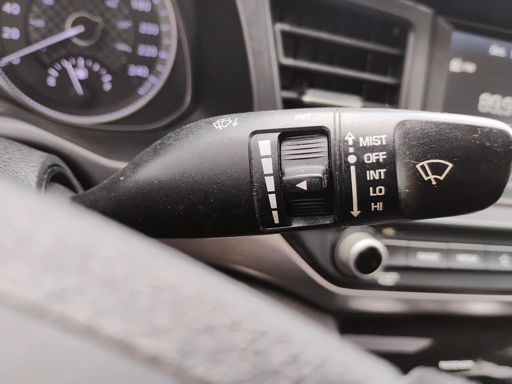 2020 Hyundai Elantra in Antigonish, Nova Scotia - 32 - w1024h768px