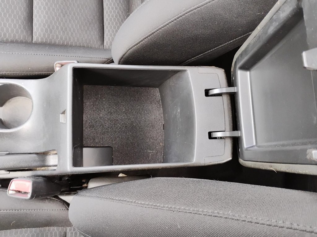 2020 Hyundai Elantra in Antigonish, Nova Scotia - 41 - w1024h768px