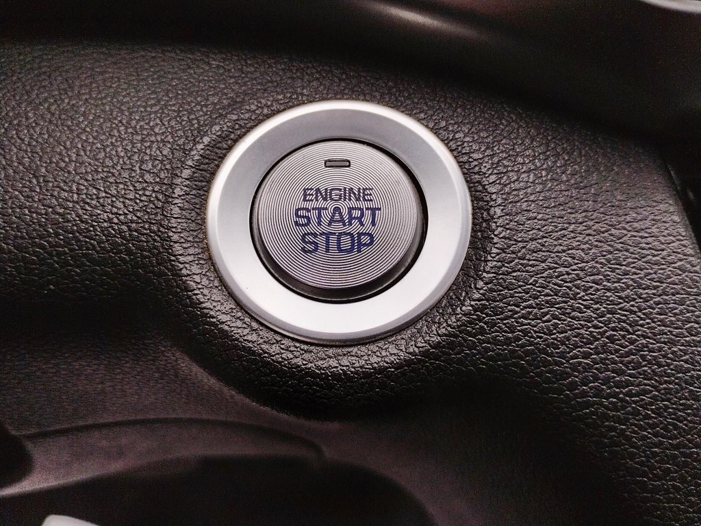 2020 Hyundai Elantra in Antigonish, Nova Scotia - 33 - w1024h768px
