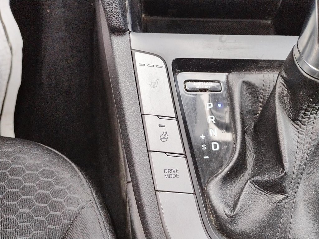 2020 Hyundai Elantra in Antigonish, Nova Scotia - 37 - w1024h768px