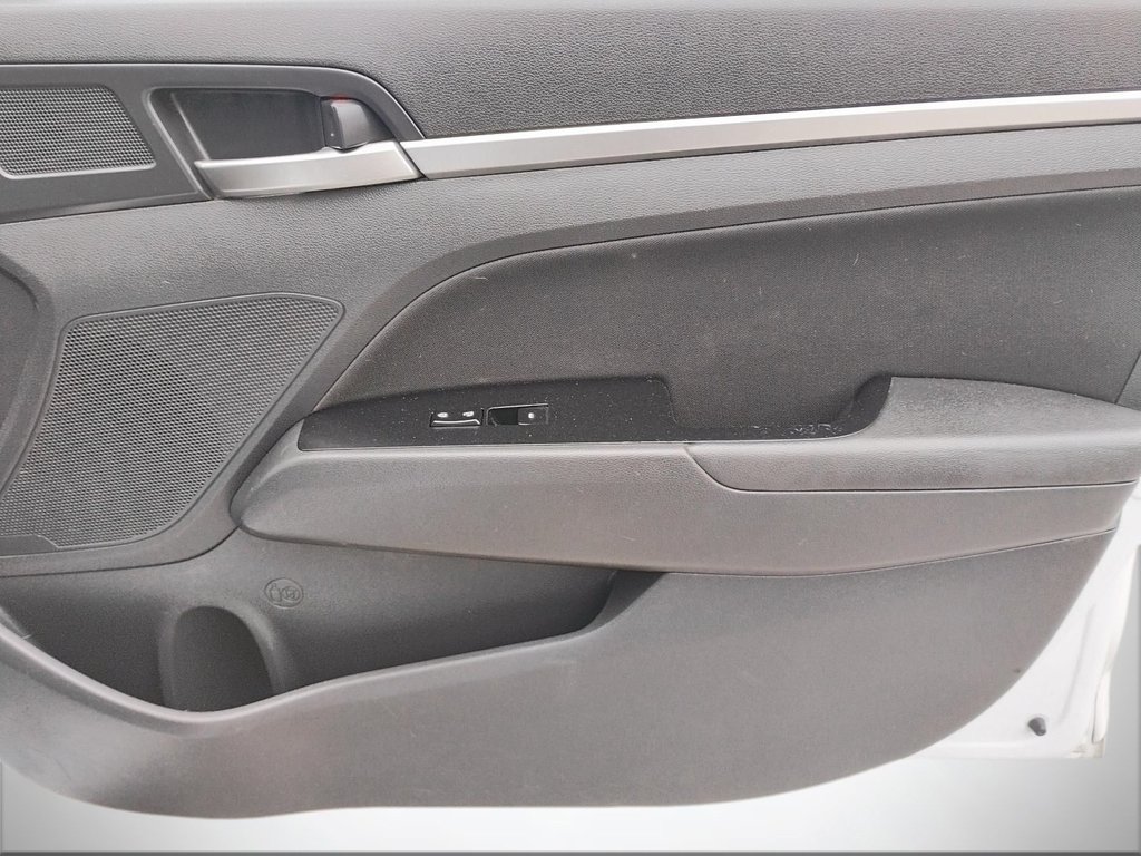 2020 Hyundai Elantra in Antigonish, Nova Scotia - 16 - w1024h768px