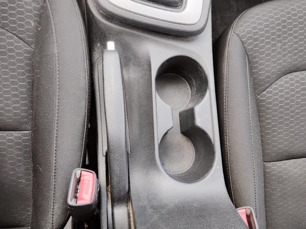 2020 Hyundai Elantra in Antigonish, Nova Scotia - 39 - w1024h768px