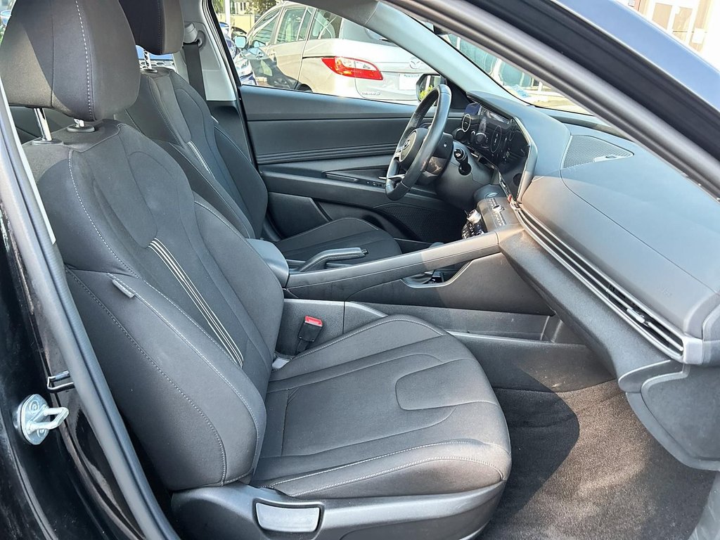 2023  Elantra Preferred | Cam | USB | HtdSeat | Warranty to 2028 in Saint John, New Brunswick - 14 - w1024h768px