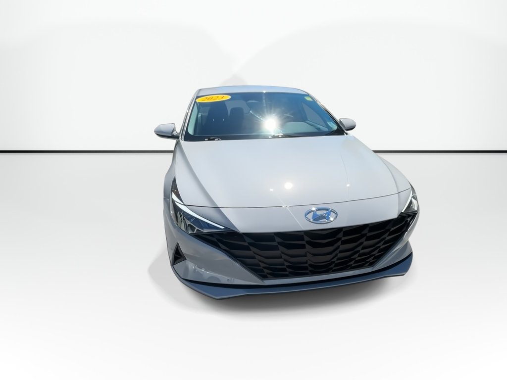 2023 Hyundai Elantra Preferred | Cam | USB | HtdSeats | Bluetooth | XM in Saint John, New Brunswick - 3 - w1024h768px