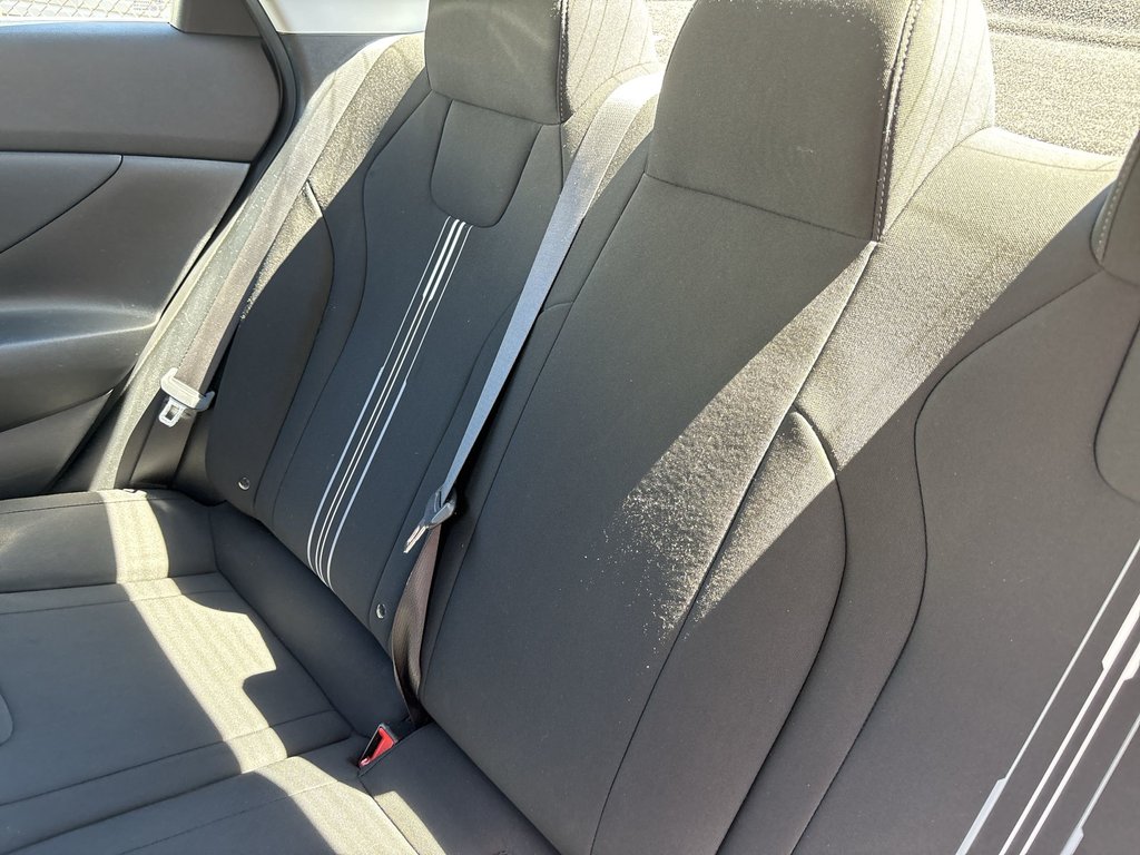 2023 Hyundai Elantra Preferred | Cam | USB | HtdSeats | Bluetooth | XM in Saint John, New Brunswick - 33 - w1024h768px