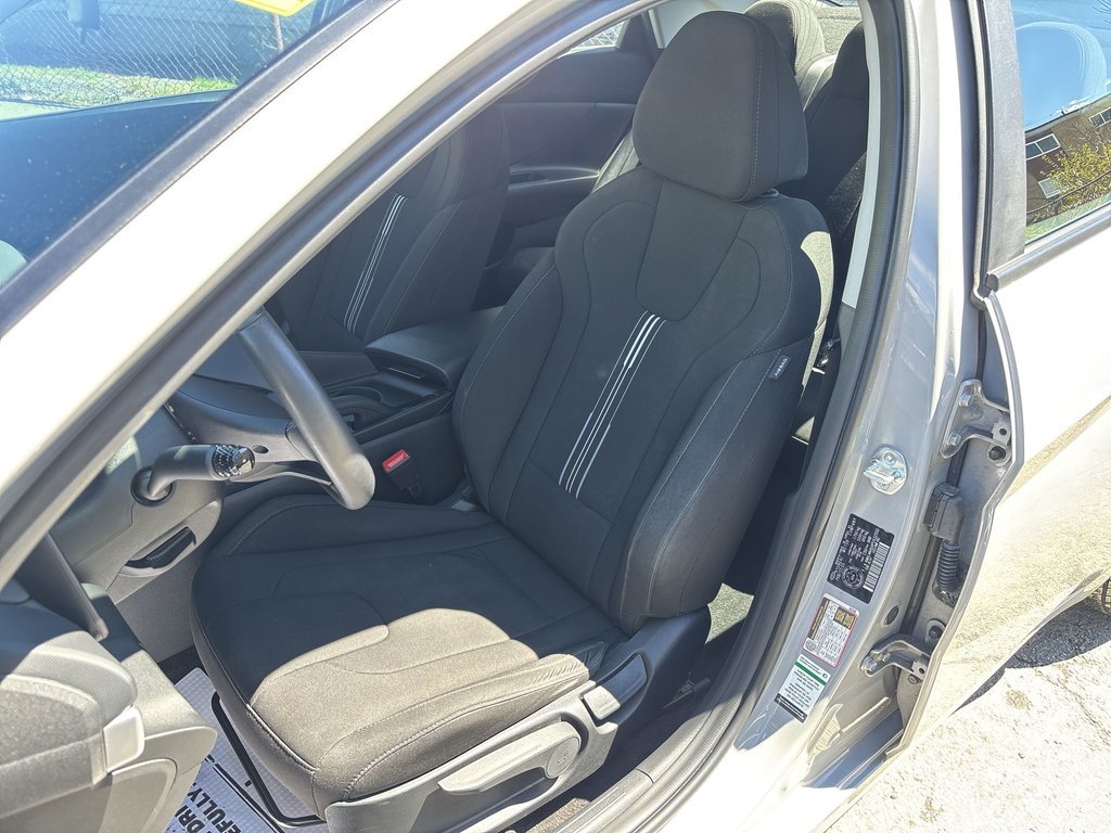 2023 Hyundai Elantra Preferred | Cam | USB | HtdSeats | Bluetooth | XM in Saint John, New Brunswick - 11 - w1024h768px