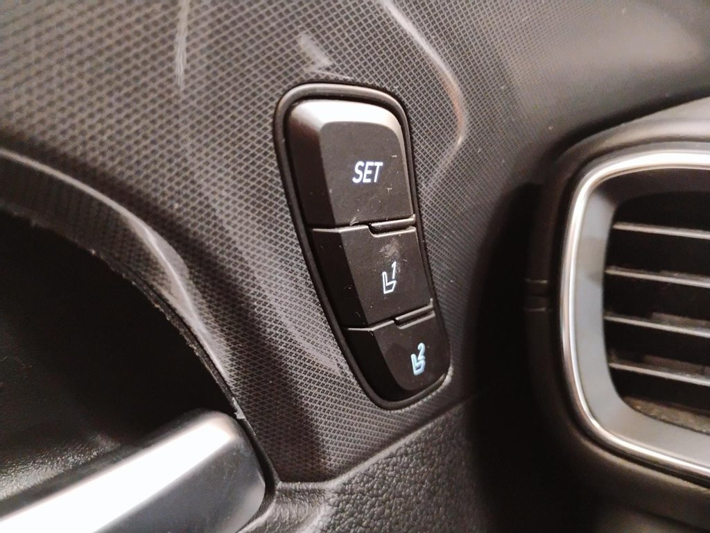 2021 Hyundai Santa Fe in Antigonish, Nova Scotia - 26 - w1024h768px