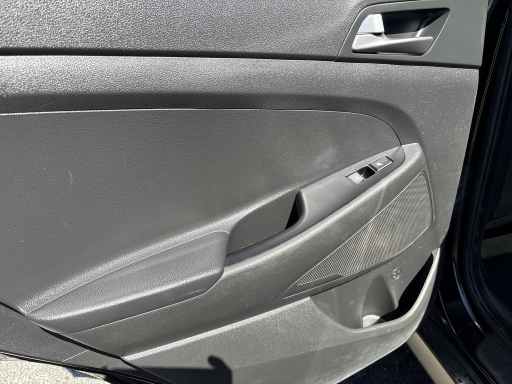 2017 Hyundai Tucson SE | USB | HtdSeats | Bluetooth| Keyless in Saint John, New Brunswick - 35 - w1024h768px
