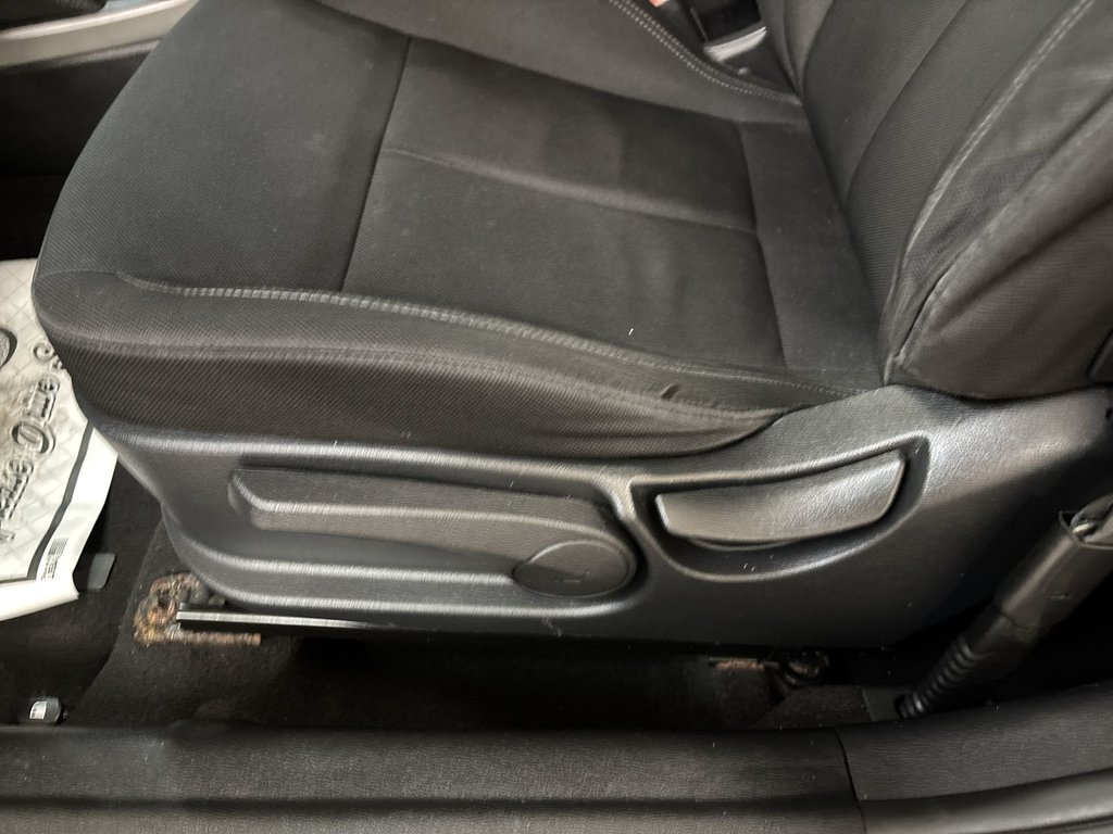 Hyundai Veloster SE | Cam | USB | HtdSeats | Bluetooth | Keyless 2016 à Saint John, Nouveau-Brunswick - 14 - w1024h768px