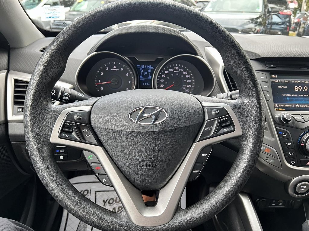 2016 Hyundai Veloster SE | Cam | USB | HtdSeats | Bluetooth | Keyless in Saint John, New Brunswick - 28 - w1024h768px