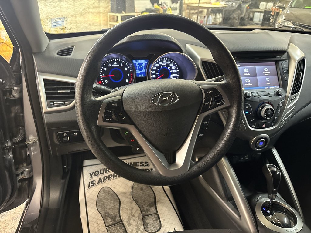 Hyundai Veloster SE | Cam | USB | HtdSeats | Bluetooth | Keyless 2016 à Saint John, Nouveau-Brunswick - 17 - w1024h768px