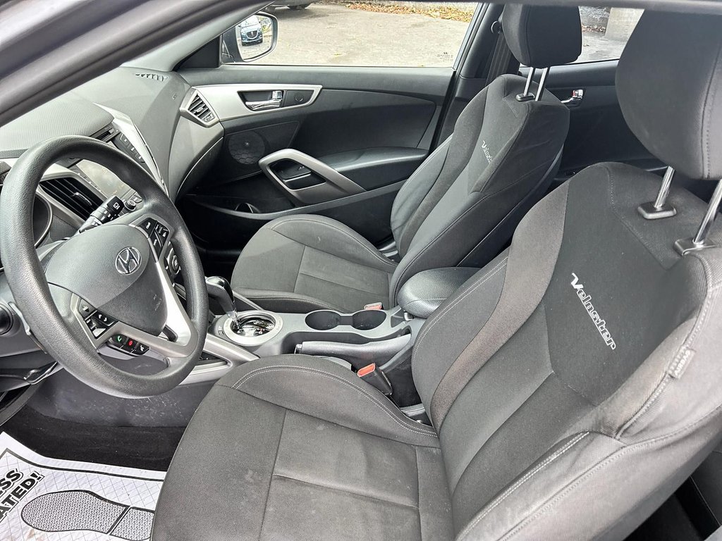 2016 Hyundai Veloster SE | Cam | USB | HtdSeats | Bluetooth | Keyless in Saint John, New Brunswick - 21 - w1024h768px