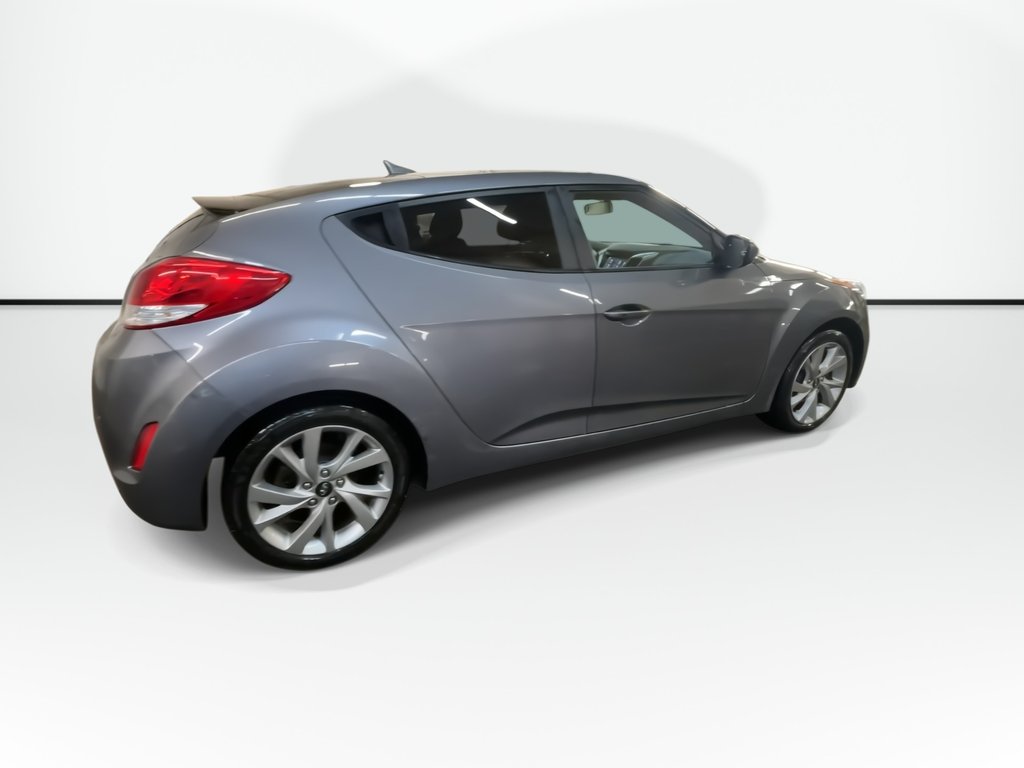 Hyundai Veloster SE | Cam | USB | HtdSeats | Bluetooth | Keyless 2016 à Saint John, Nouveau-Brunswick - 8 - w1024h768px