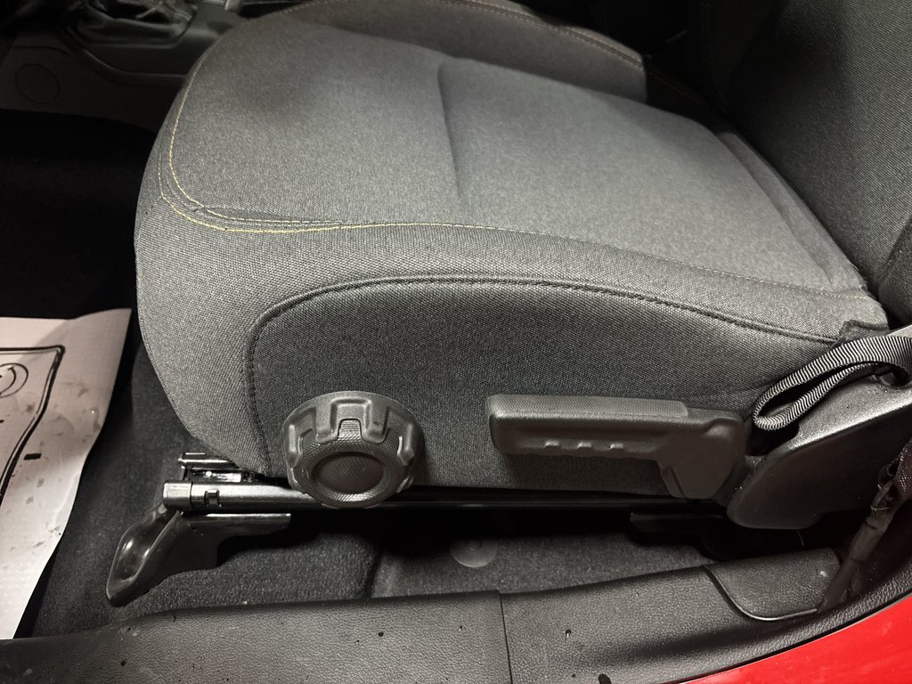 2025 Jeep Wrangler Sport S | Cam | USB | HtdSeats | Bluetooth in Saint John, New Brunswick - 14 - w1024h768px