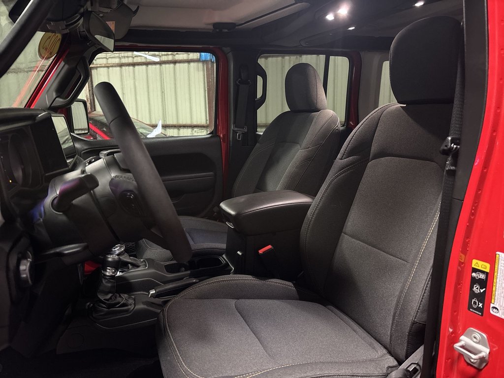 2025 Jeep Wrangler Sport S | Cam | USB | HtdSeats | Bluetooth in Saint John, New Brunswick - 11 - w1024h768px