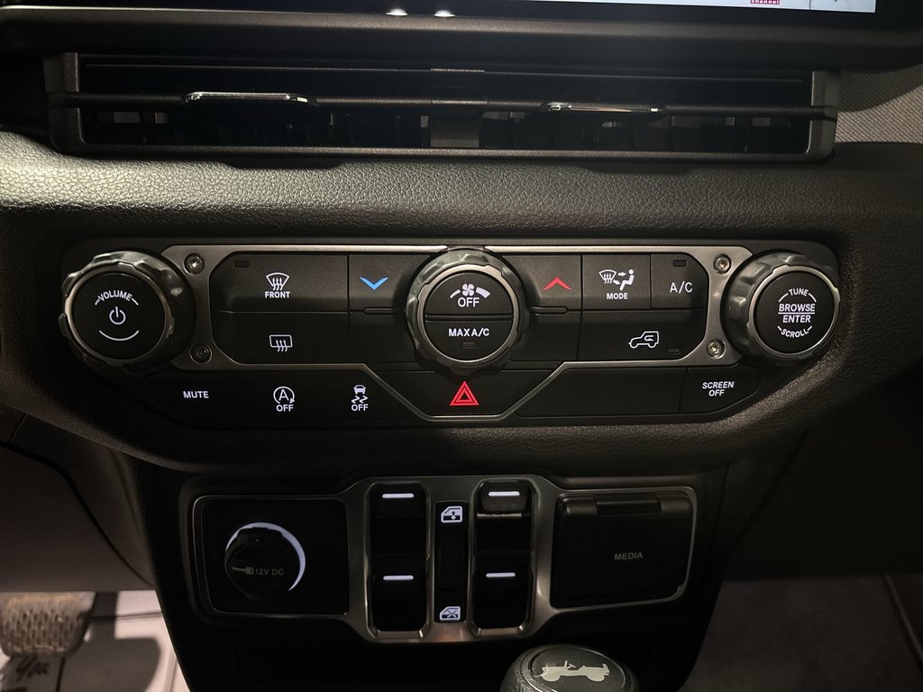 2025 Jeep Wrangler Sport S | Cam | USB | HtdSeats | Bluetooth in Saint John, New Brunswick - 27 - w1024h768px