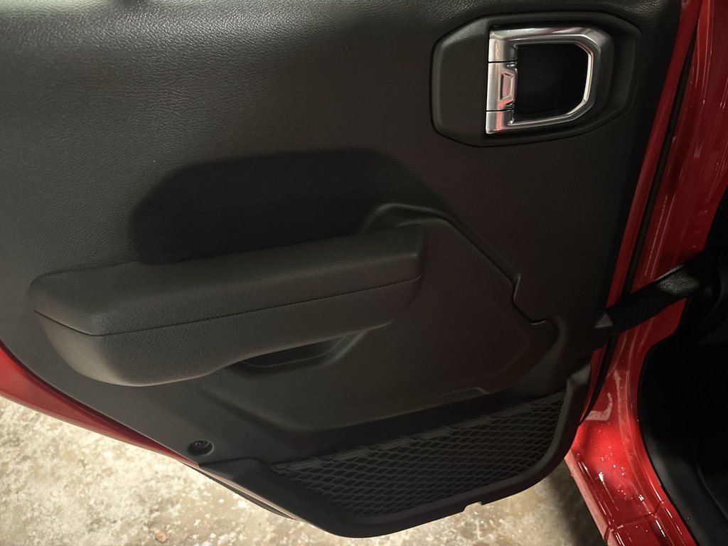 2025 Jeep Wrangler Sport S | Cam | USB | HtdSeats | Bluetooth in Saint John, New Brunswick - 35 - w1024h768px