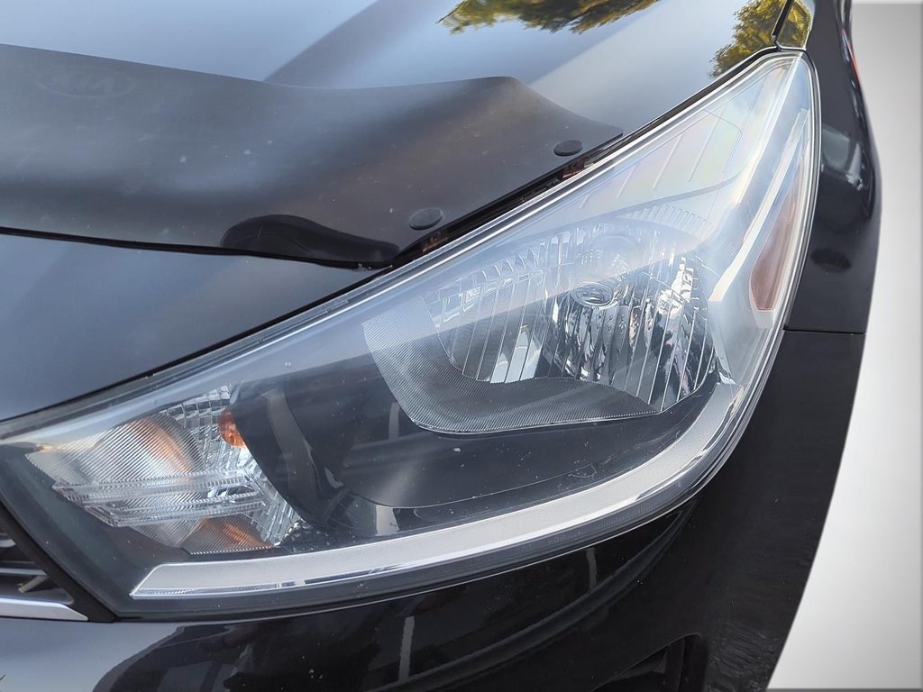 2018 Kia Rio 5-door in Antigonish, Nova Scotia - 51 - w1024h768px