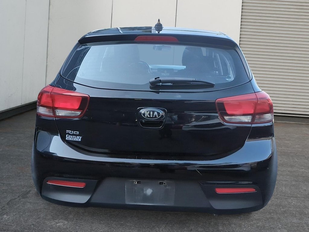 2018 Kia Rio 5-door in Antigonish, Nova Scotia - 4 - w1024h768px