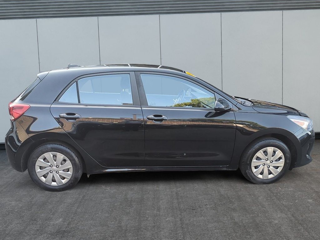 2018 Kia Rio 5-door in Antigonish, Nova Scotia - 6 - w1024h768px